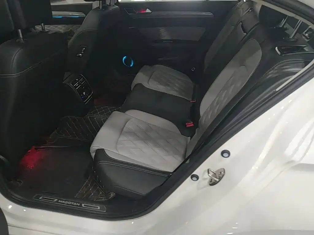 Volkswagen Magotan — миниатюра 17
