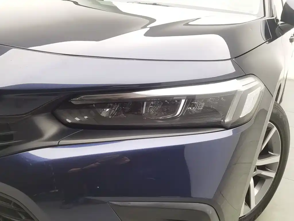Honda Civic — миниатюра 7