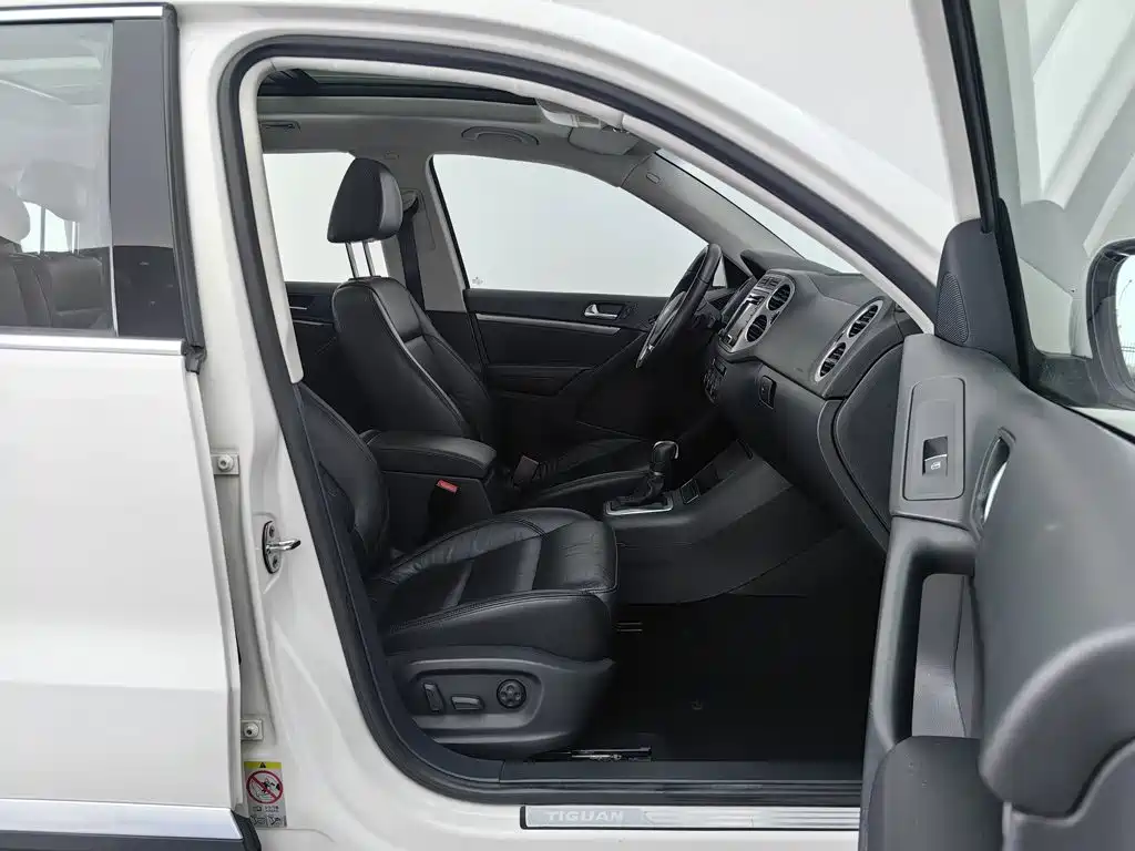 Volkswagen Tiguan — миниатюра 23