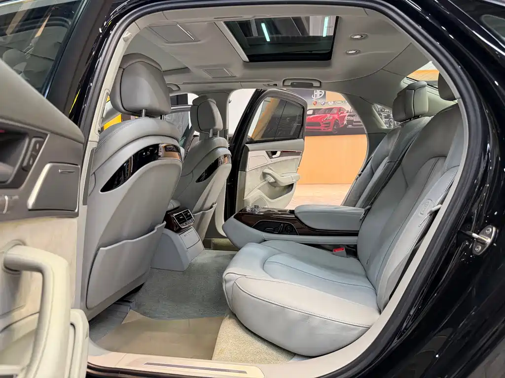 Audi A8 2012 A8L 50 TFSI quattro Comfort