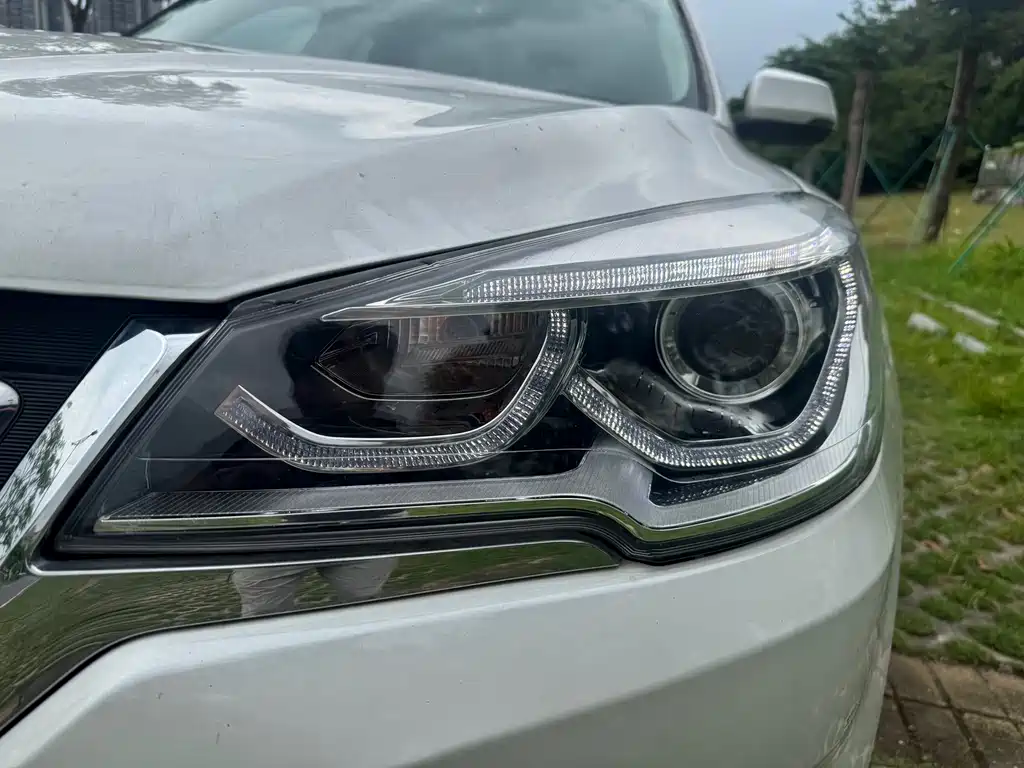 Hanteng X7 2018 X7S 1.5T AT Premium