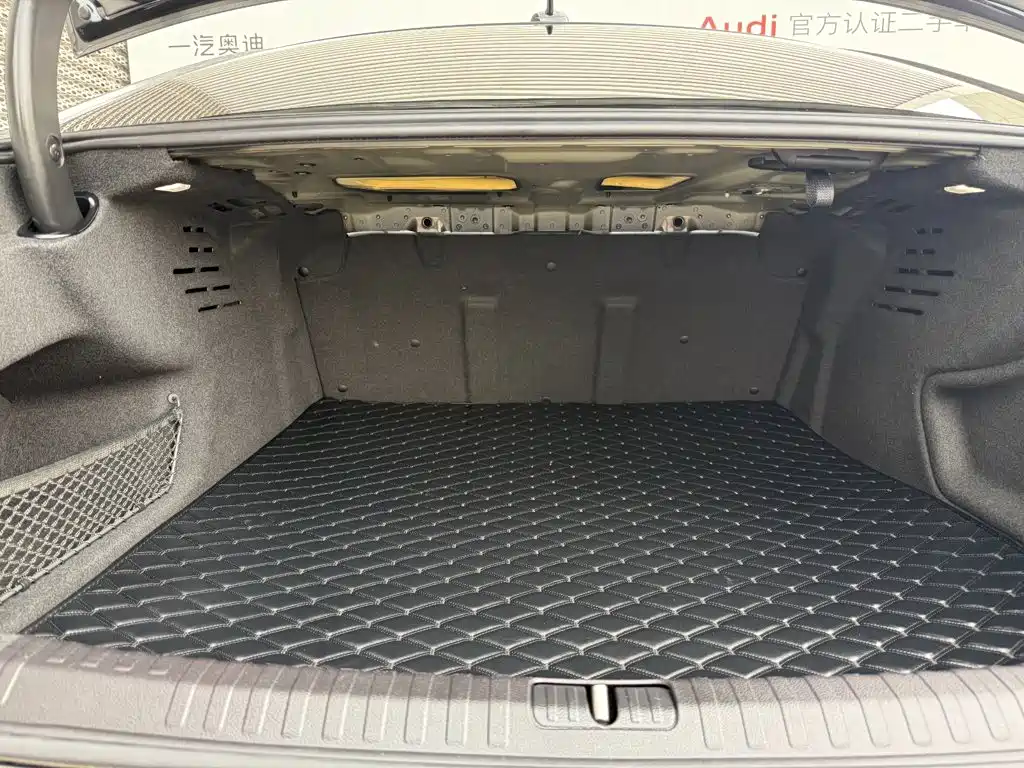 Audi A6L — миниатюра 15