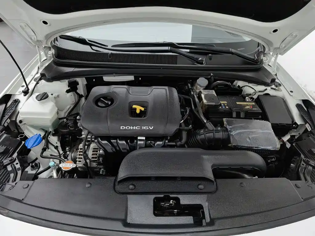 Hyundai Mistra — миниатюра 6
