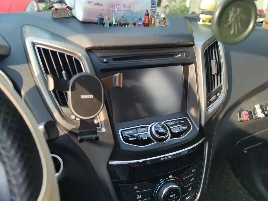 Changan CS75 — миниатюра 13