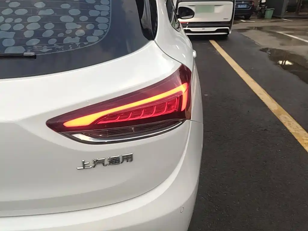 Buick Excelle — миниатюра 8