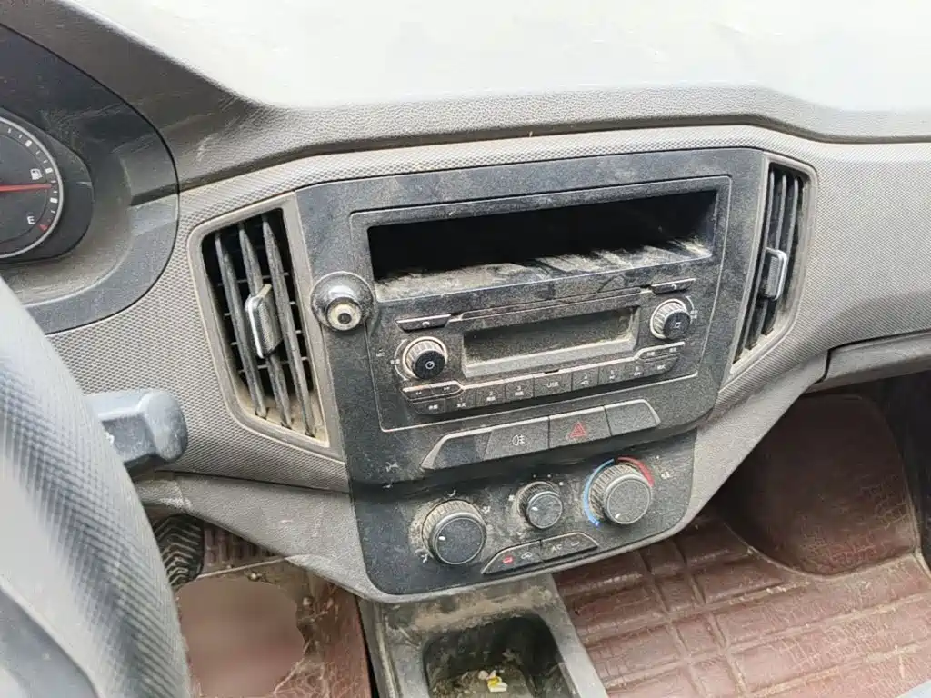 Wuling Rongguang New Truck — миниатюра 10