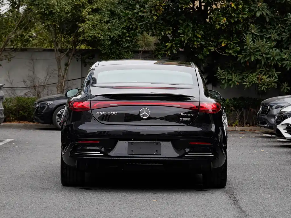 Mercedes-Benz EQE 2025 500 4MATIC