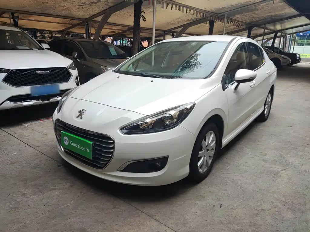 Peugeot 308 — миниатюра 2