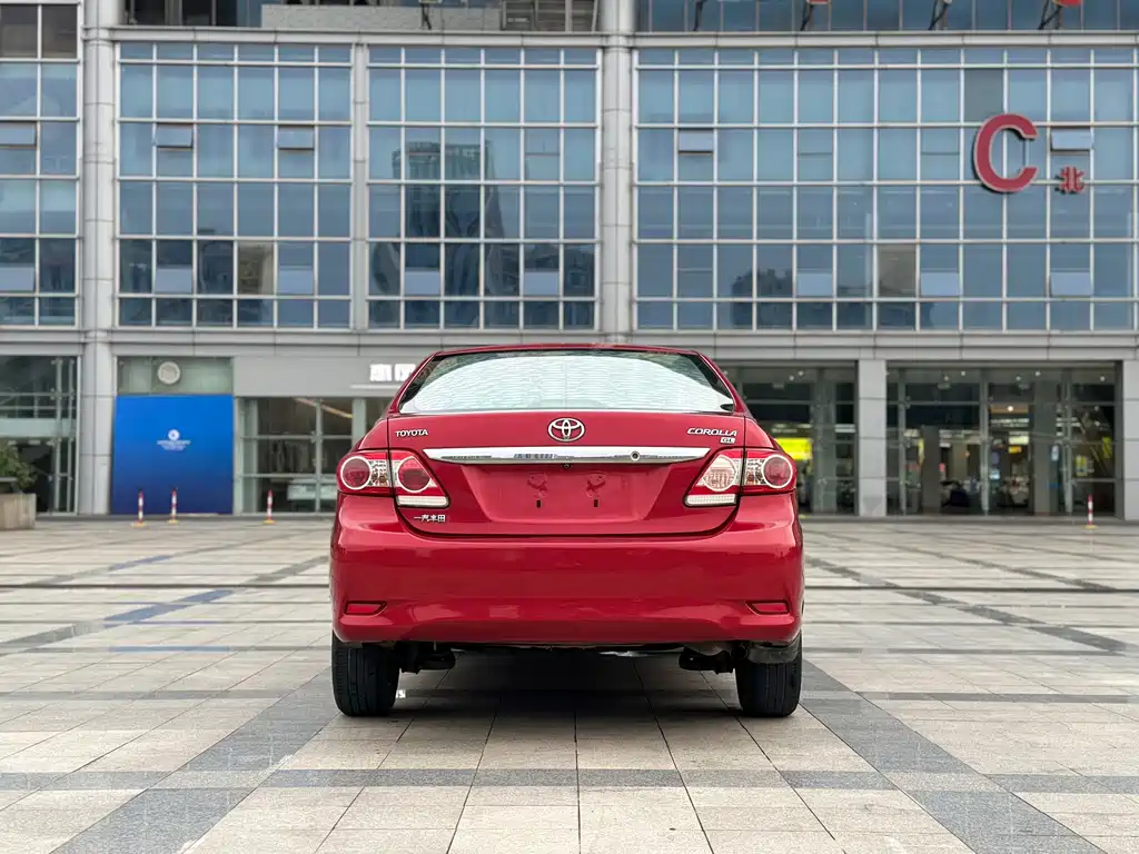 Toyota Corolla — миниатюра 19