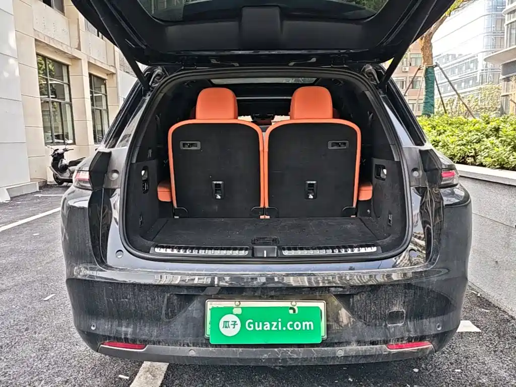 Li Auto Li L8 — миниатюра 19