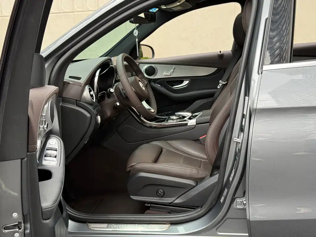 Mercedes-Benz GLC 2018 GLC 200 4MATIC