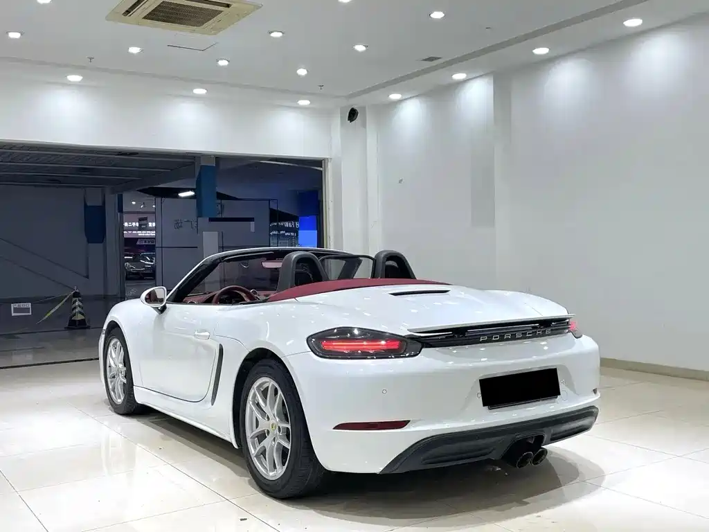 Porsche 718 2018 Boxster 2.0T