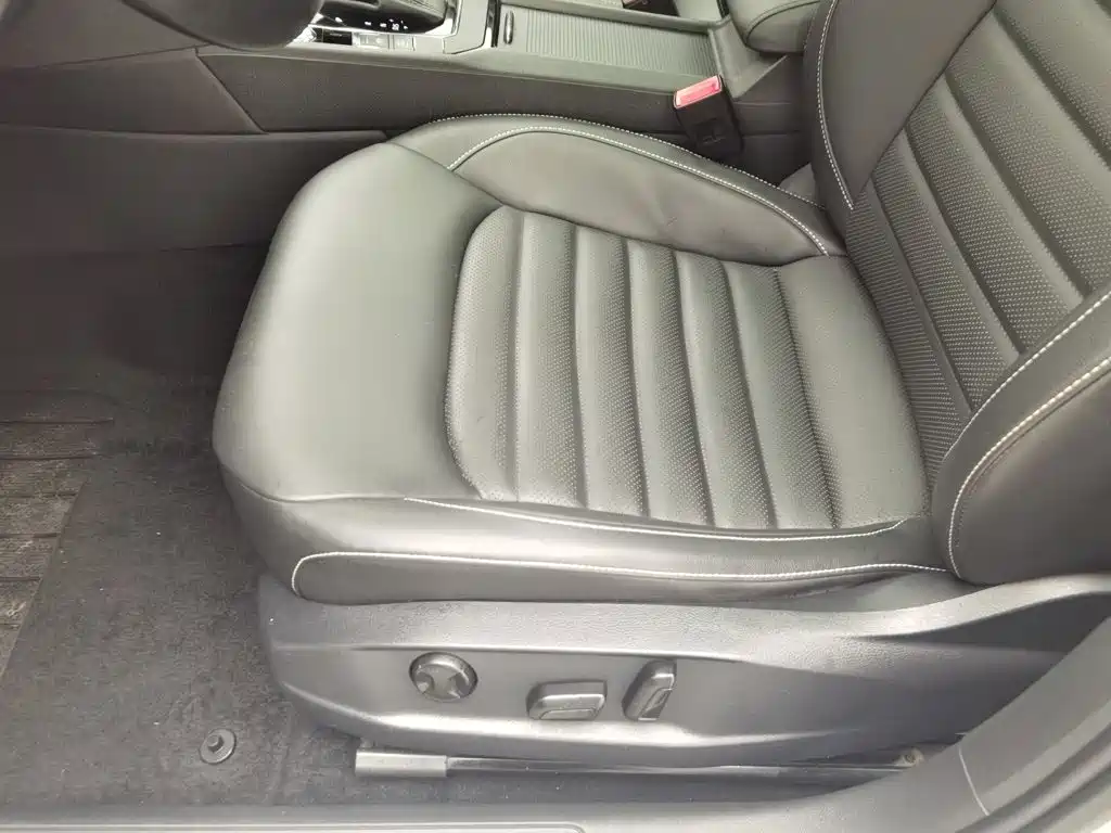 Volkswagen Lamando — миниатюра 20
