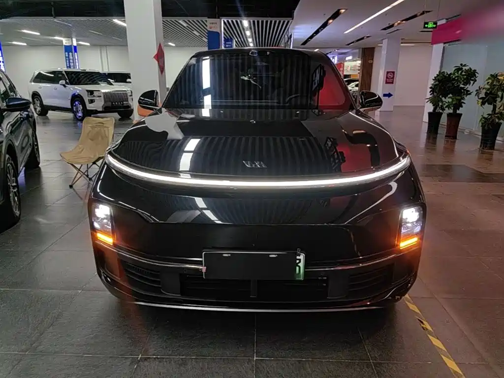 Li Auto Li L8 — миниатюра 3