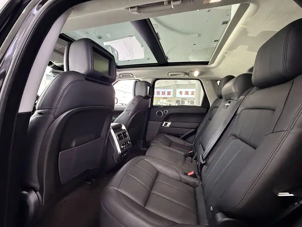 Land Rover Sport — миниатюра 7