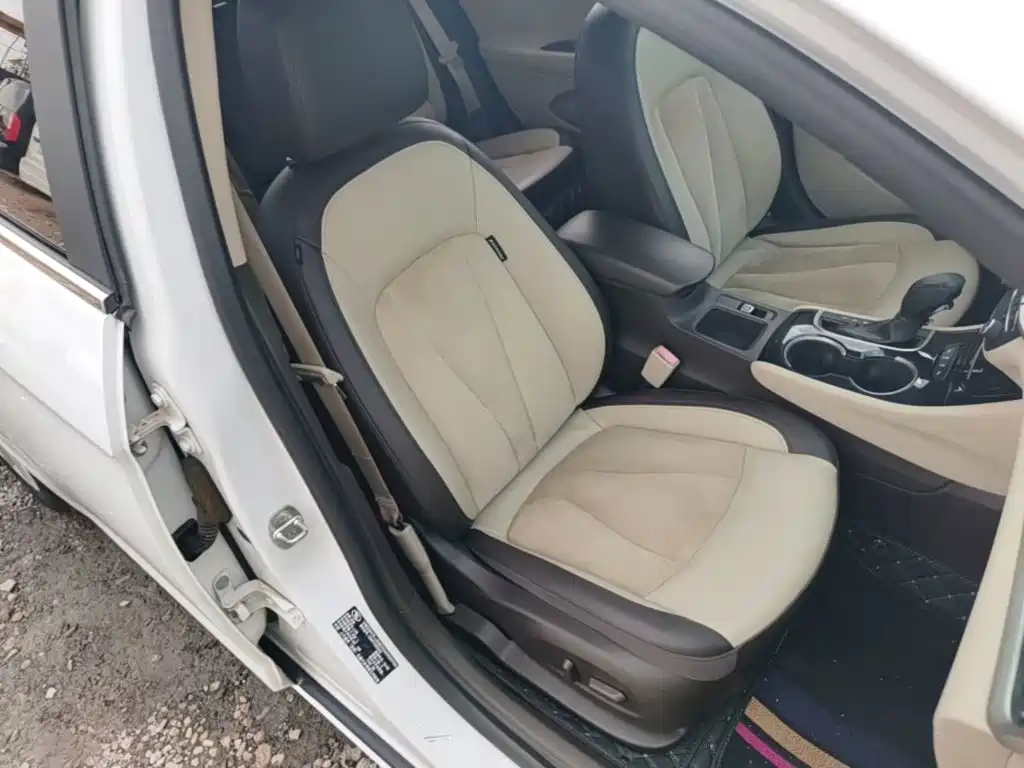 Buick Verano — миниатюра 25