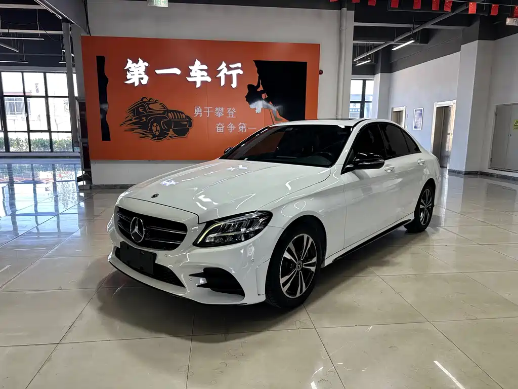 Mercedes-Benz C-Class 2018