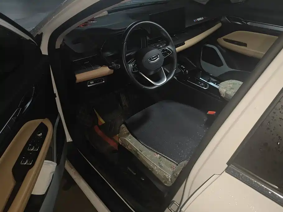 Geely L HiP — миниатюра 9