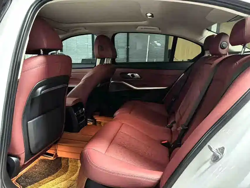 BMW 3 Series — миниатюра 9