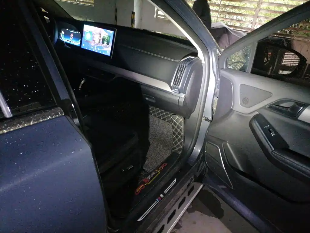 BYD Tang — миниатюра 19