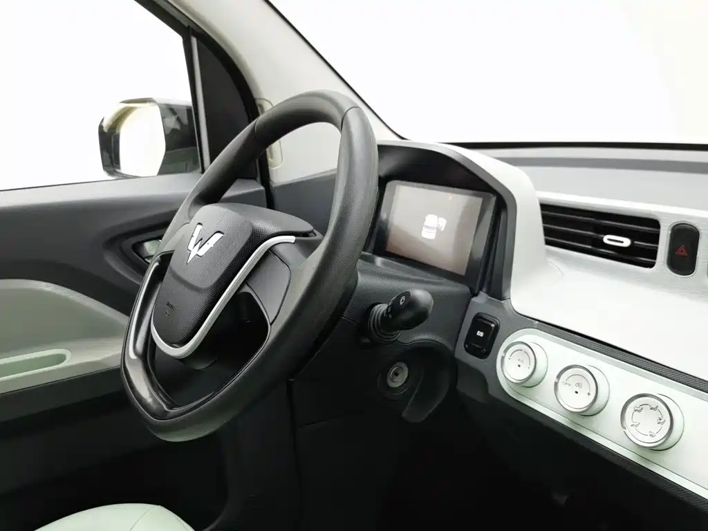 Wuling MINIEV — миниатюра 22