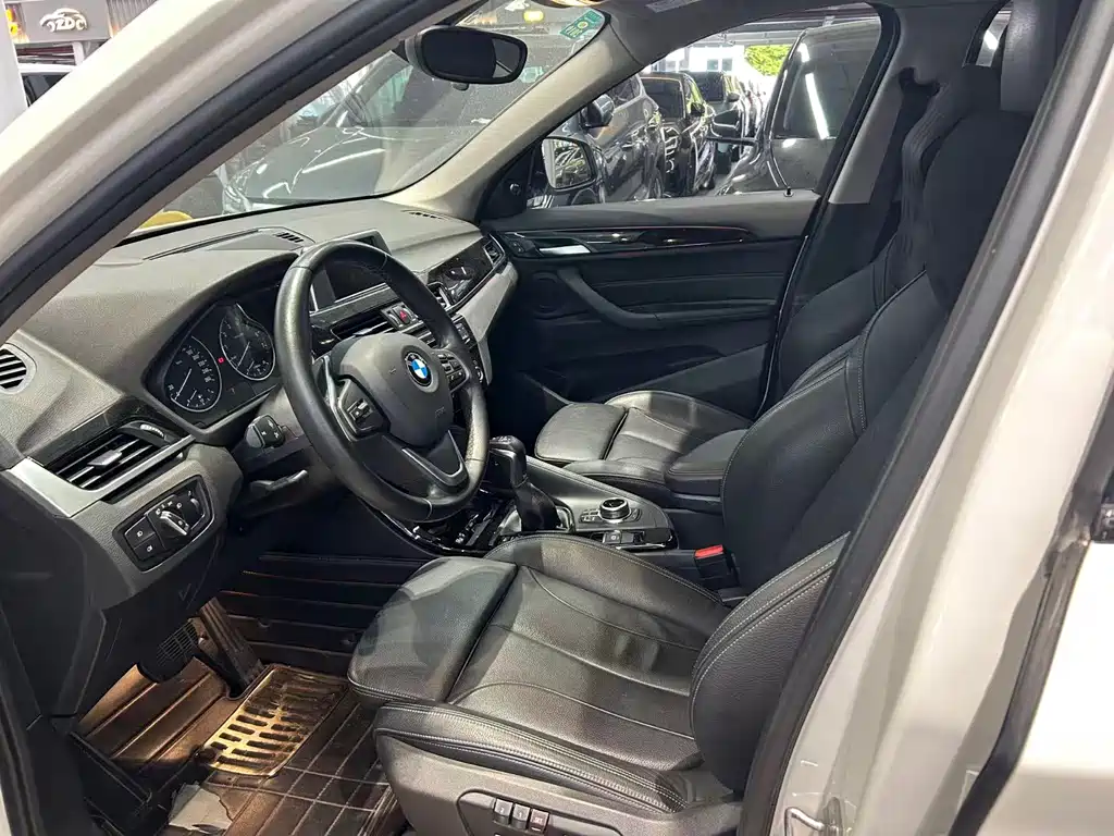 BMW X1 — миниатюра 8