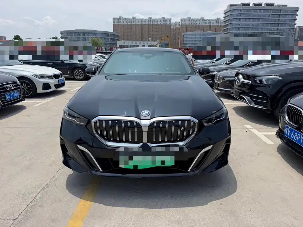 BMW i5 2025 eDrive 40L M Sport