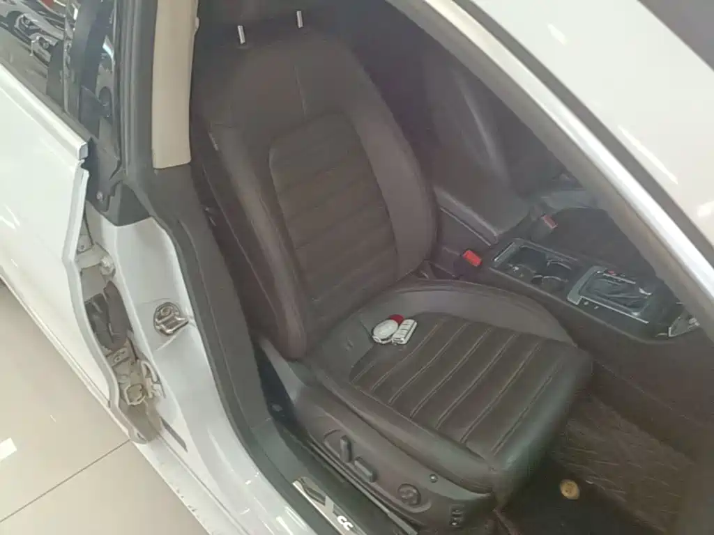 Volkswagen CC — миниатюра 25