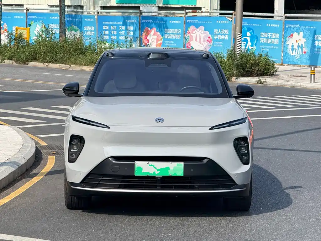 NIO ES8 — миниатюра 2