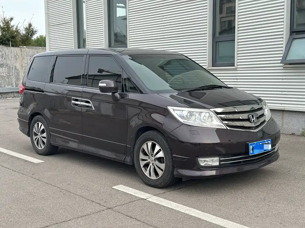 Honda Elysion — миниатюра 3