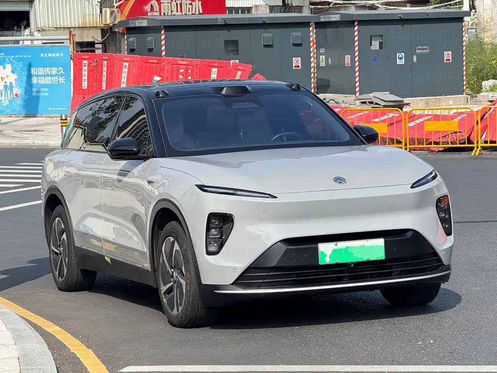 NIO ES8 — миниатюра 3