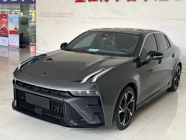 2022 Lynk & Co 03