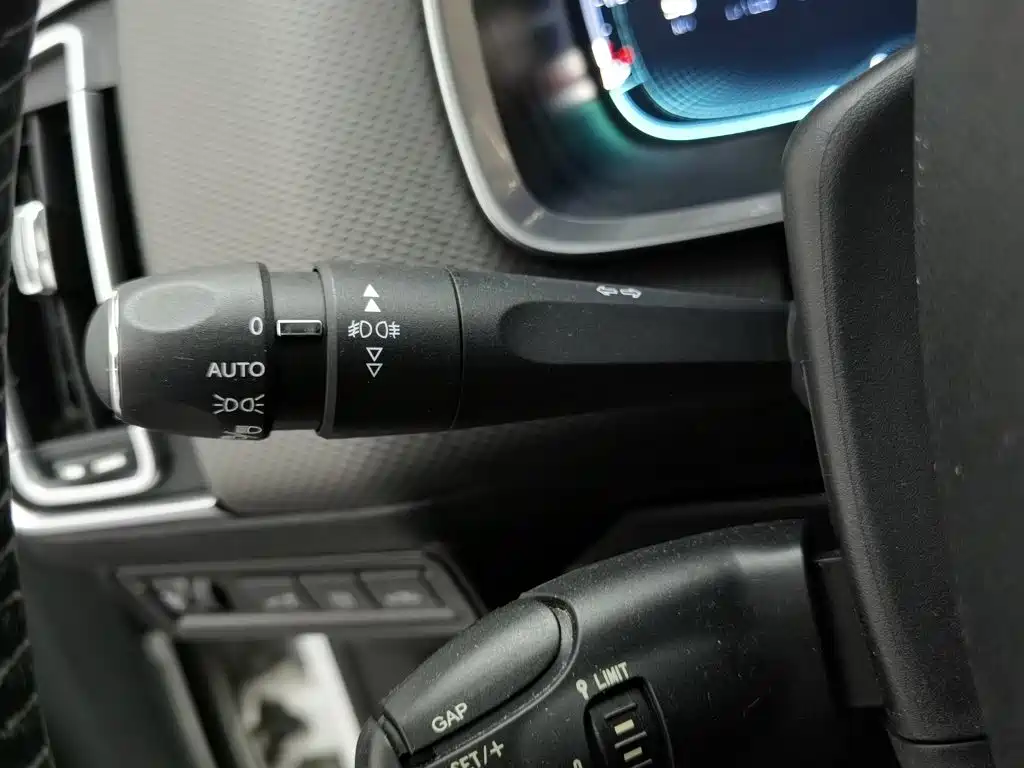 Citroen C6 — миниатюра 21