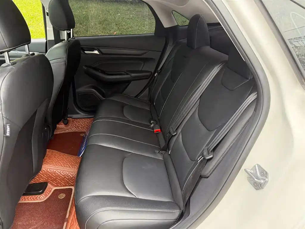 Ford Escort 2021 1.5L AT