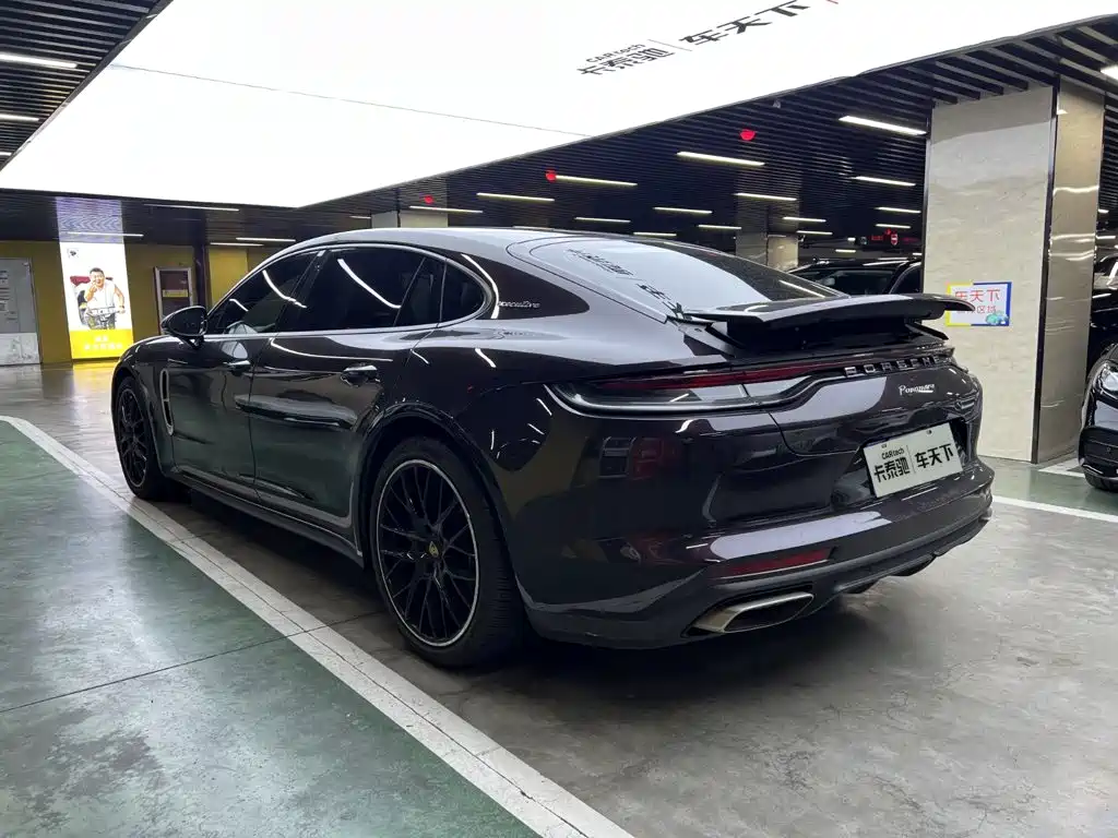 Porsche Panamera — миниатюра 4