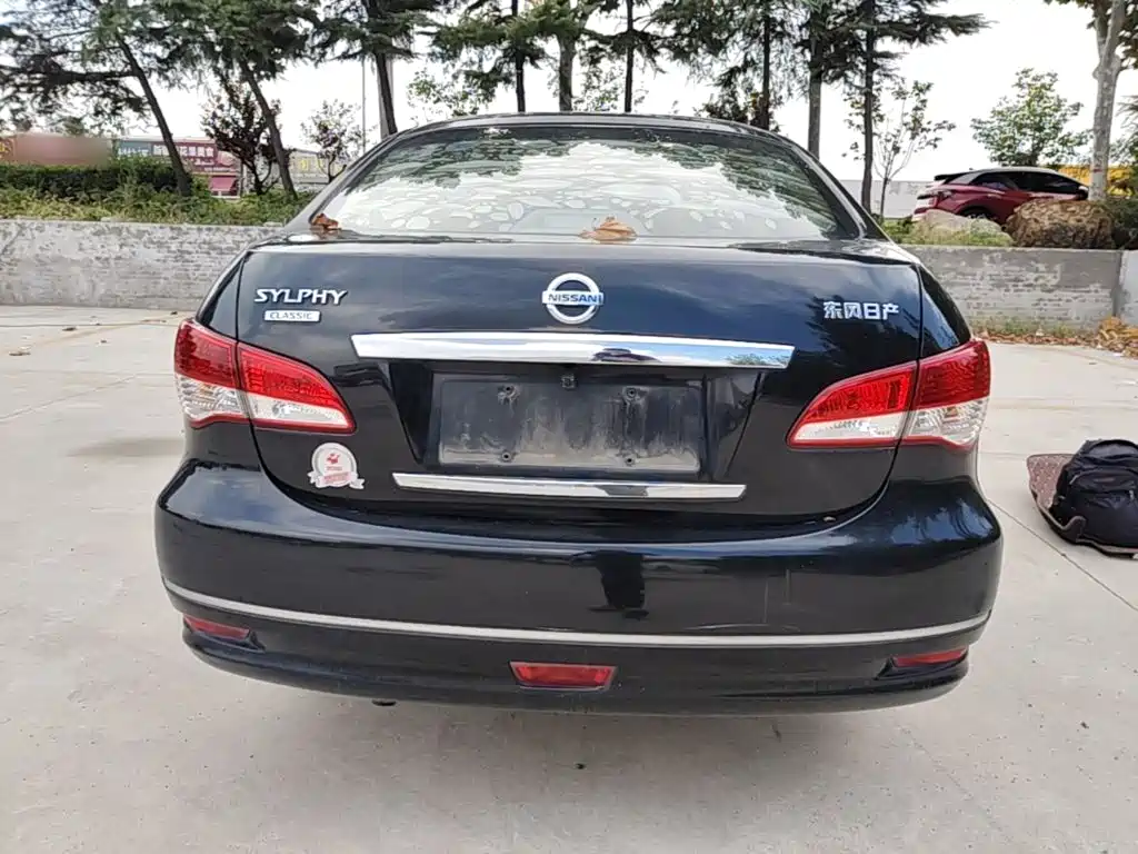 Nissan Sylphy — миниатюра 6