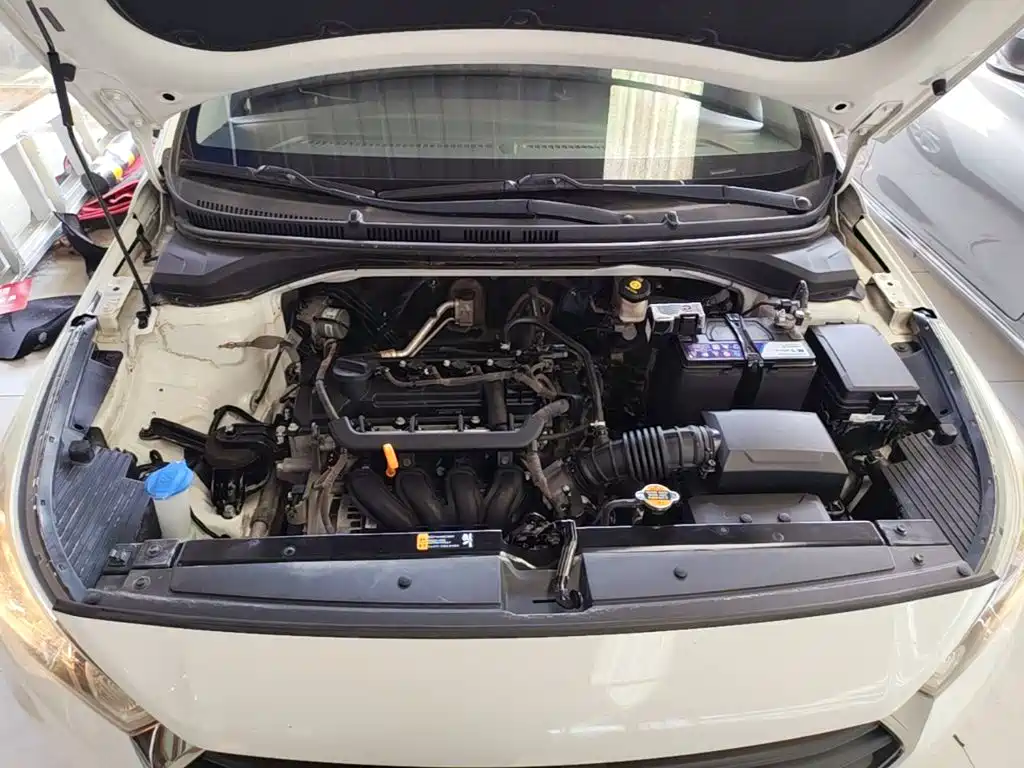 Hyundai Verna — миниатюра 20