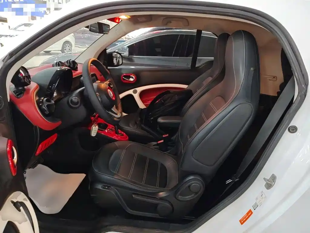 smart Smart Fortwo — миниатюра 15