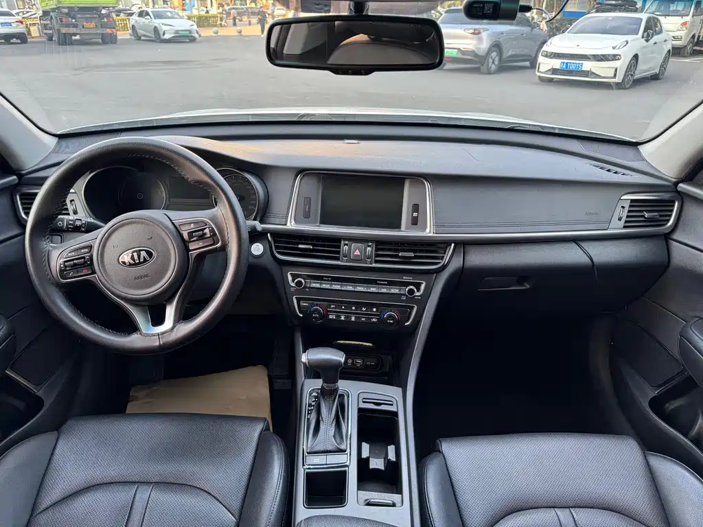 Kia K5 — миниатюра 6