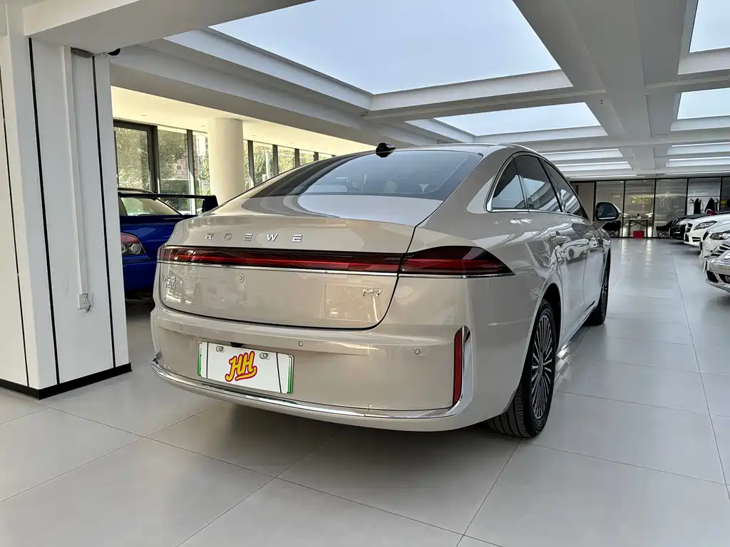 Roewe M7 DMH — миниатюра 15