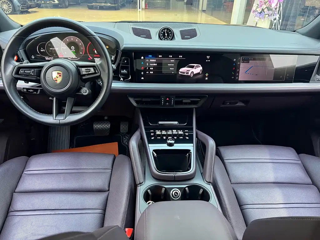 Porsche Cayenne Hybrid — миниатюра 22
