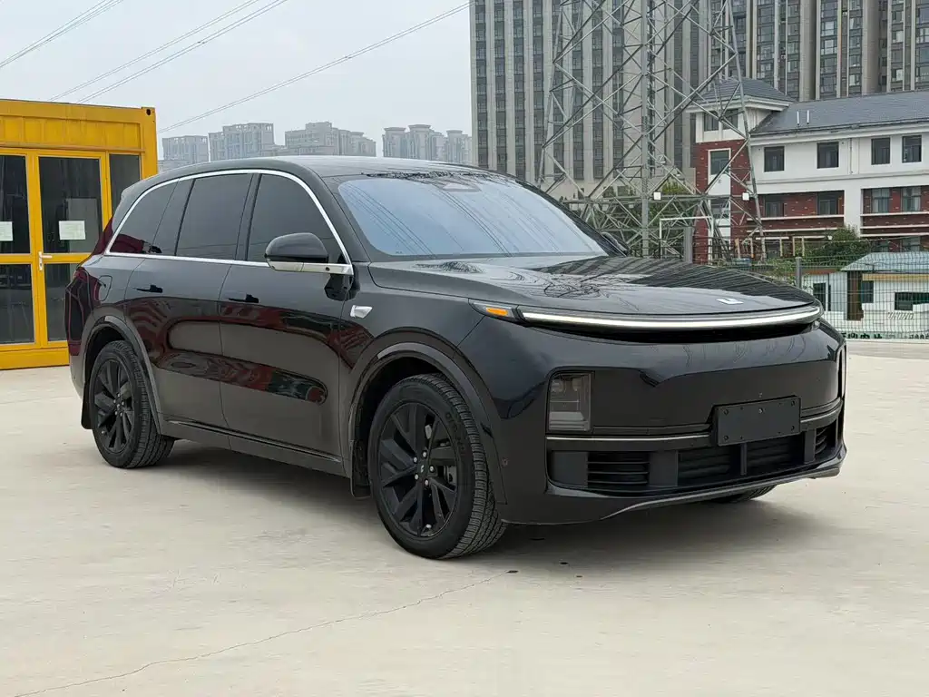 Li Auto Li L8 — миниатюра 3