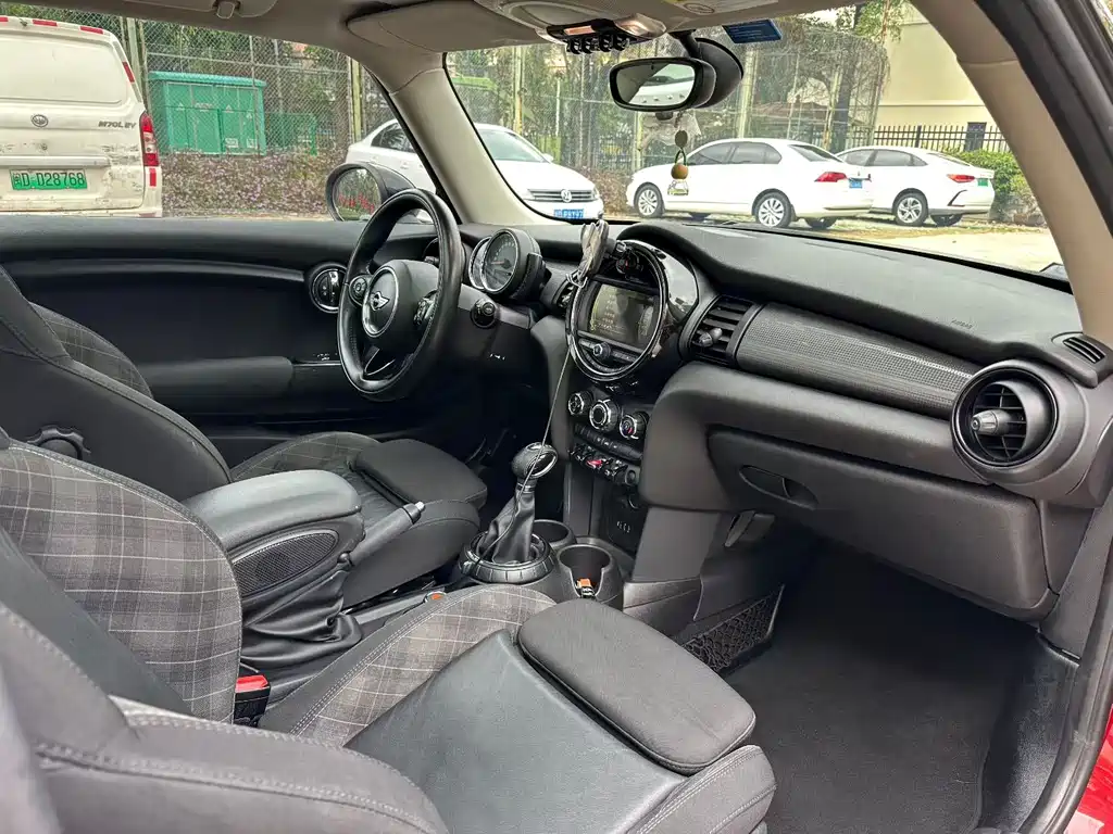 MINI Mini — миниатюра 5