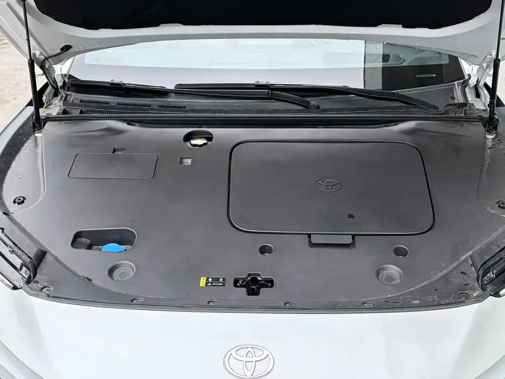 Toyota bZ7 — миниатюра 15