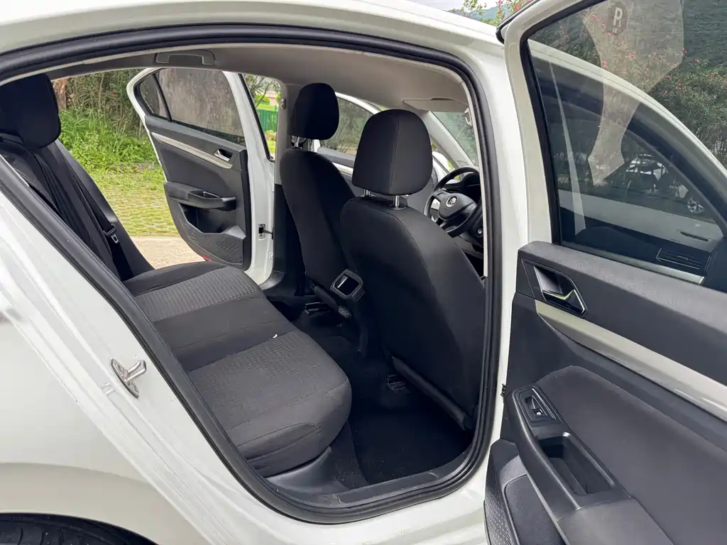 Volkswagen Bora 2021 1.5L AT Fashion Smart Connect