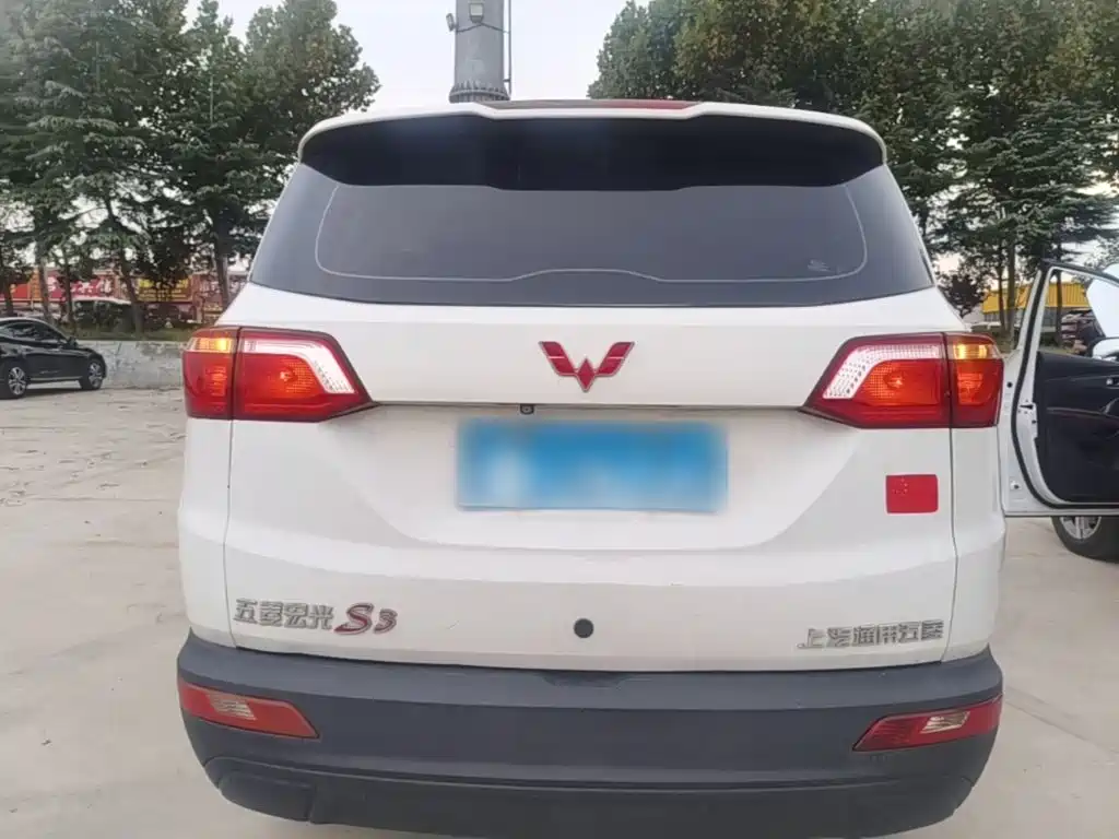 Wuling Hongguang S3 — миниатюра 6