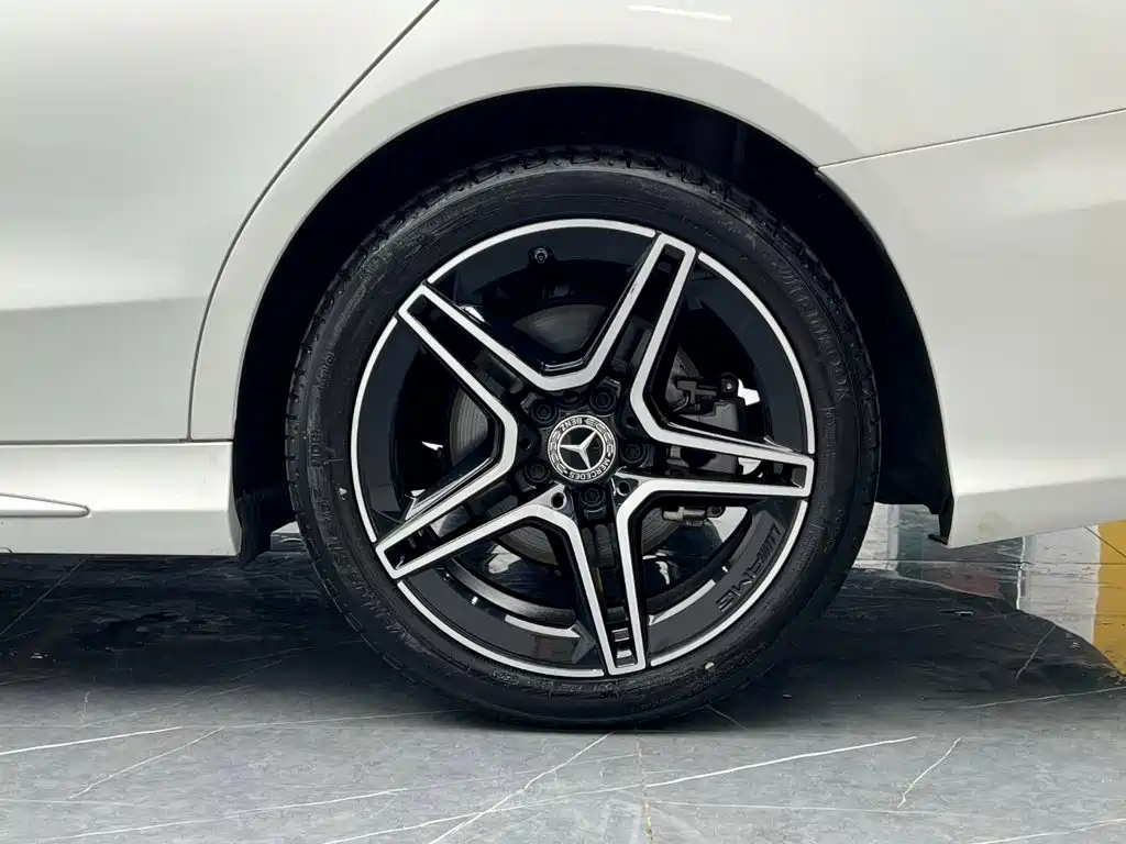 Mercedes-Benz C-Class — миниатюра 26