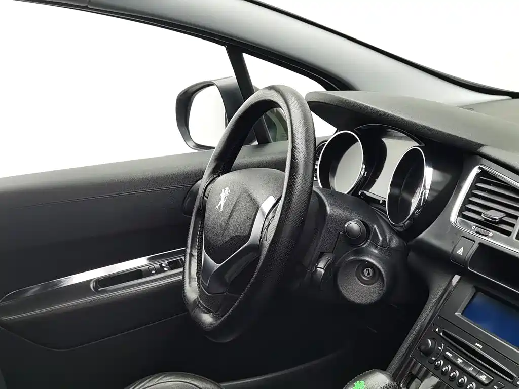 Peugeot 3008 — миниатюра 22