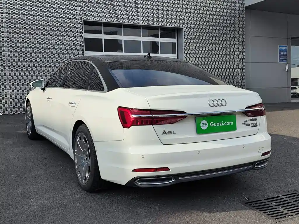 Audi A6L — миниатюра 5