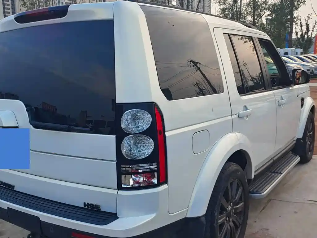 Land Rover Discovery — миниатюра 7